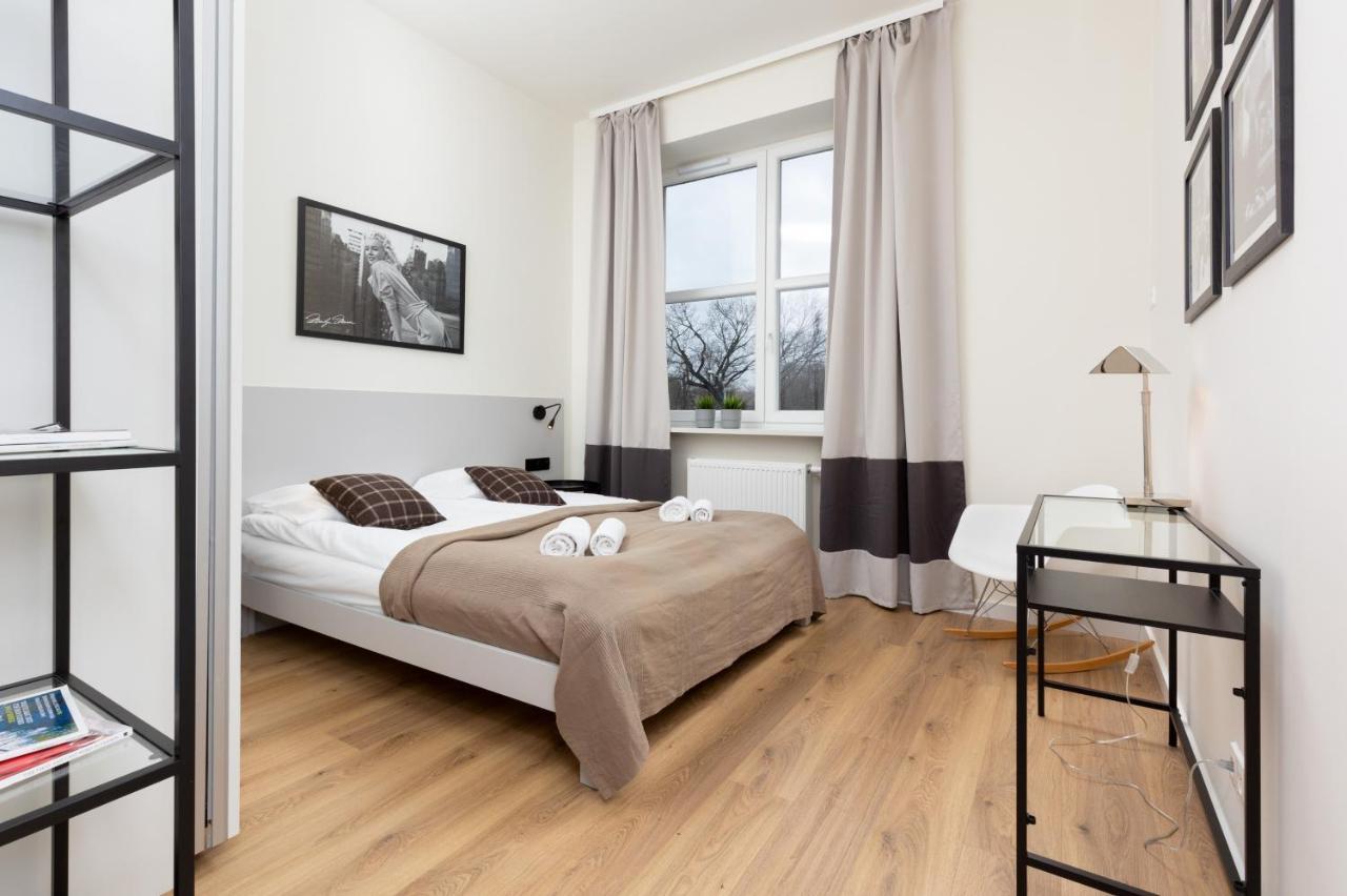 Apartments Warsaw Gagarina By Noclegi Renters Bagian luar foto