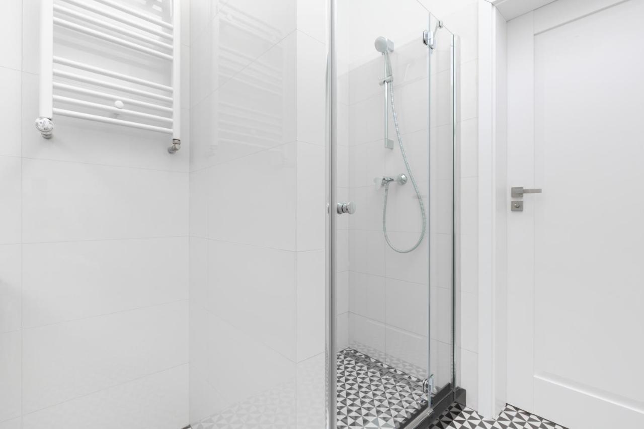 Apartments Warsaw Gagarina By Noclegi Renters Bagian luar foto