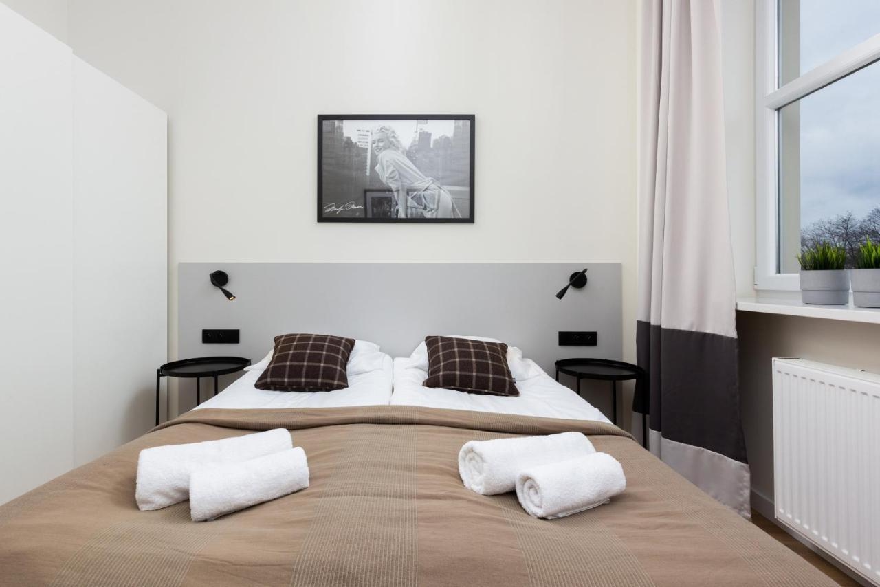 Apartments Warsaw Gagarina By Noclegi Renters Bagian luar foto