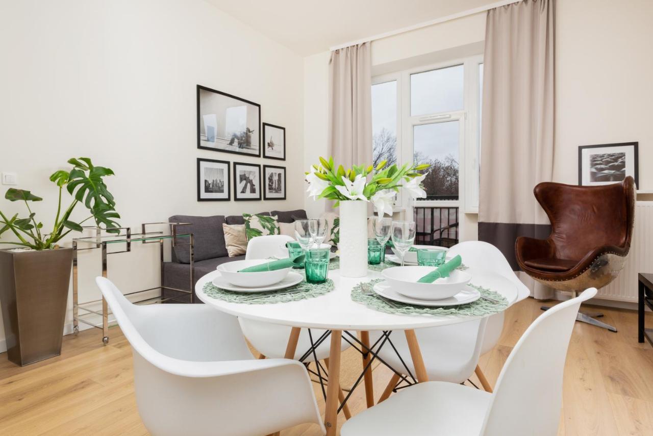 Apartments Warsaw Gagarina By Noclegi Renters Bagian luar foto