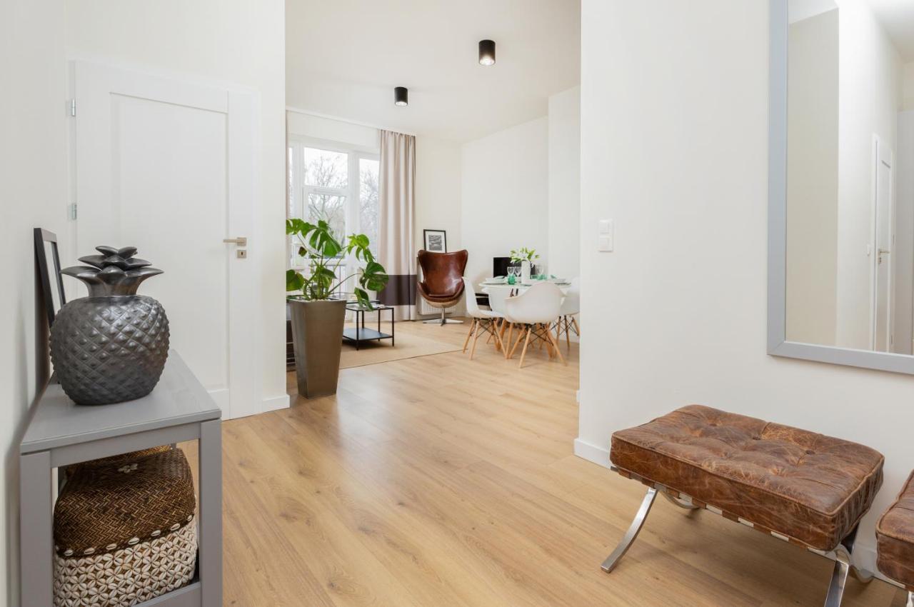 Apartments Warsaw Gagarina By Noclegi Renters Bagian luar foto