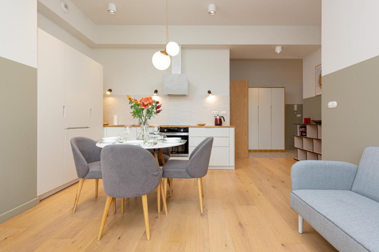 Apartments Warsaw Gagarina By Noclegi Renters Bagian luar foto